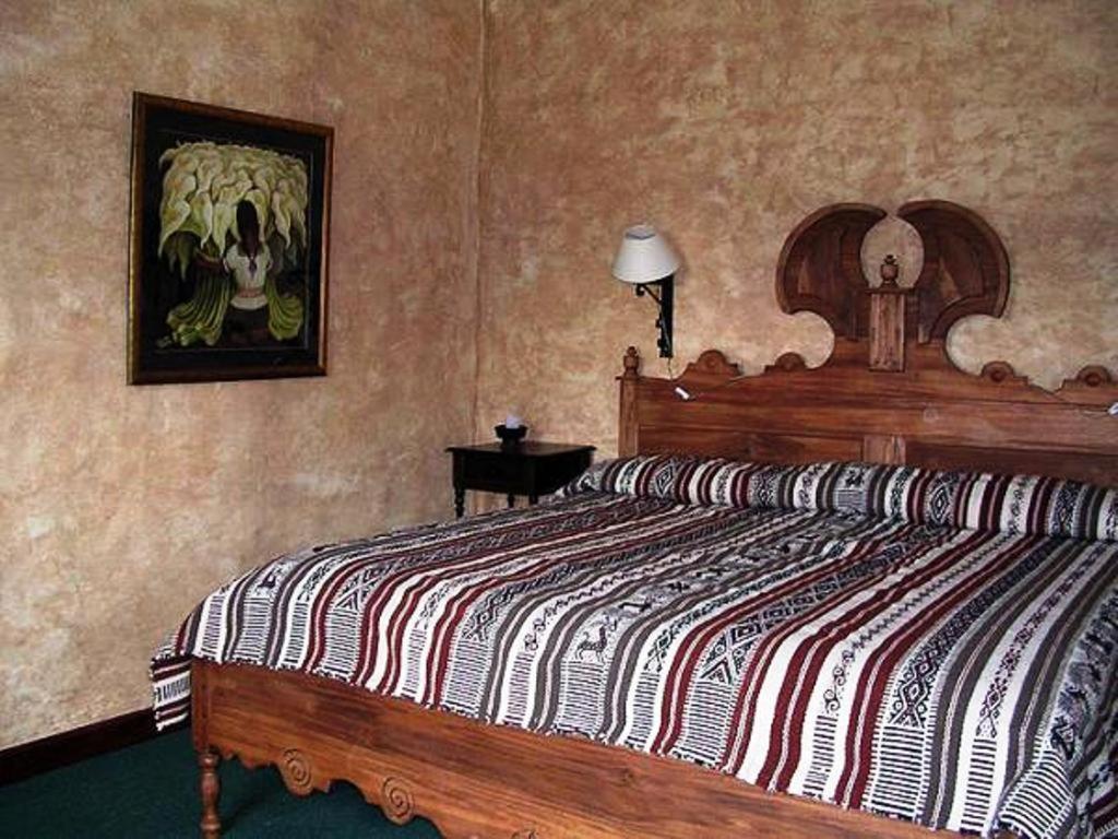 Las Palmeras Inn اوتابالو الغرفة الصورة