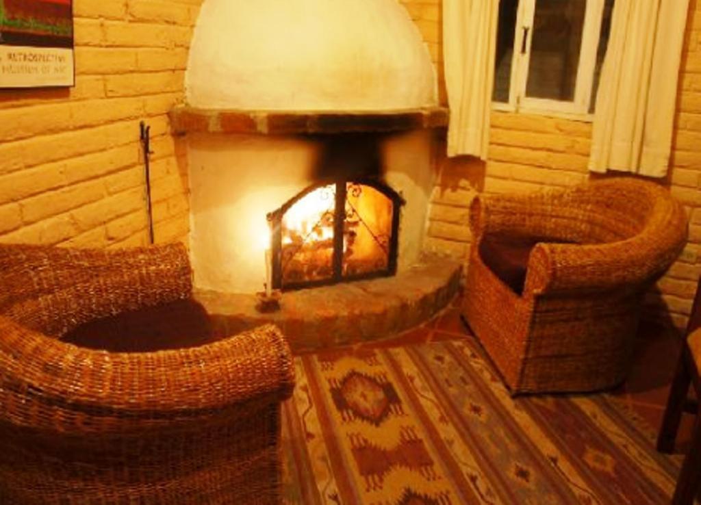 Las Palmeras Inn اوتابالو المظهر الخارجي الصورة